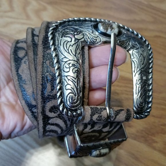 Skulls accent leather belt - Picture 2 of 7